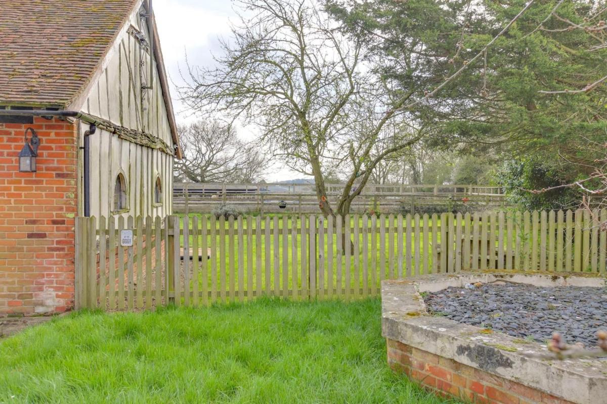 Acorn Cottage At Finchingfield Holiday Cottages Exterior foto